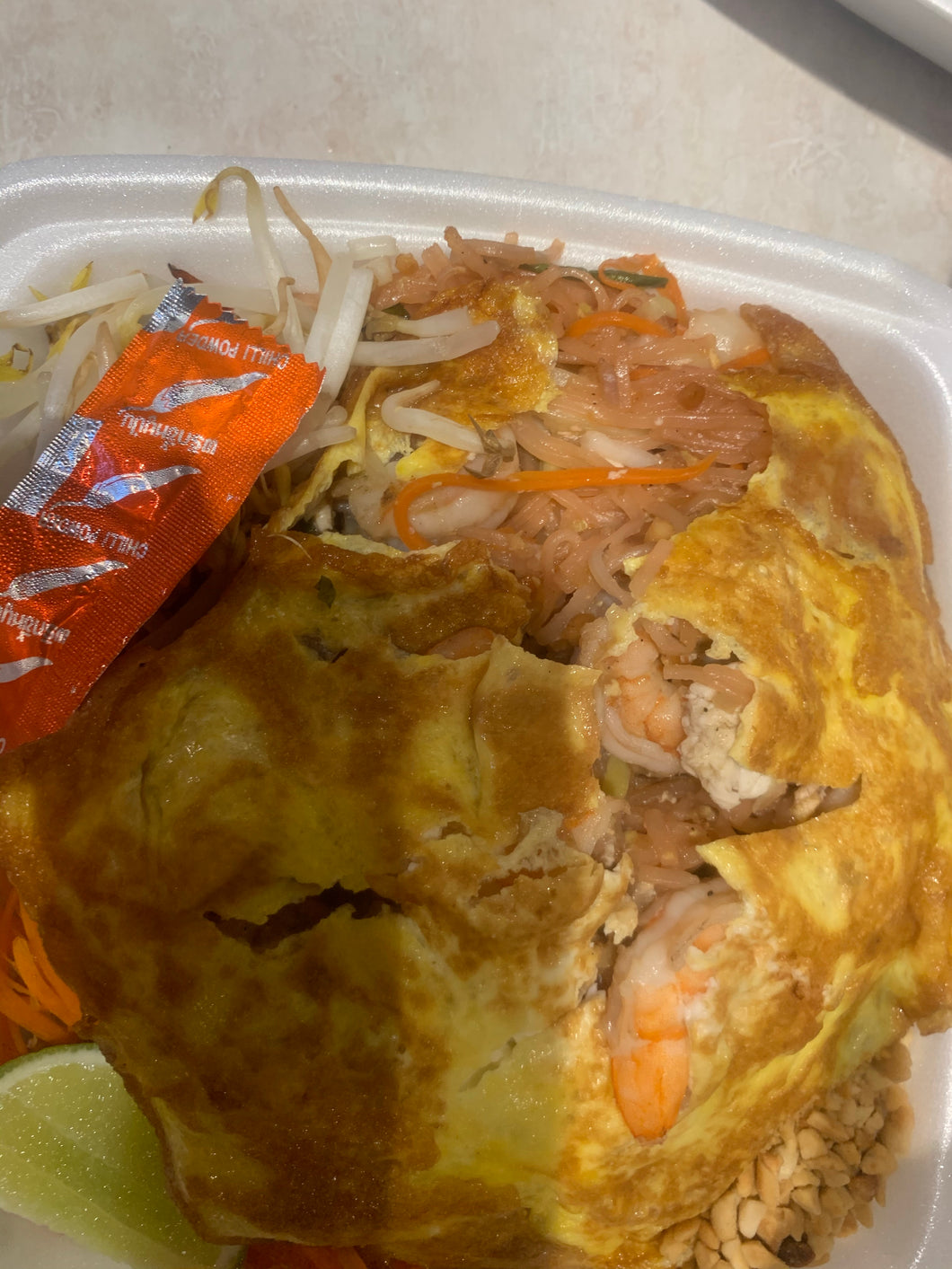 Pad Thai Vegetarian/Chicken/Pork/Shrimp Party Plate