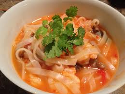 Spicy & Sour Noodle (Yum Tum) Soup